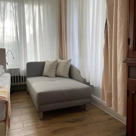 בית הארחה Zum