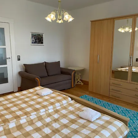 Zum Guest house *